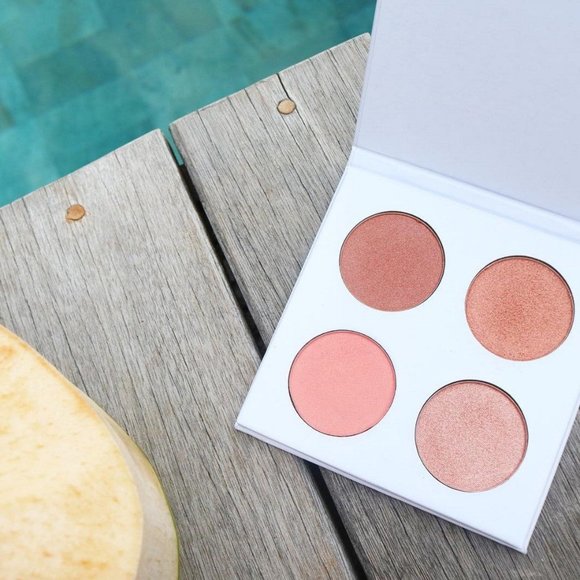 Happy Hibiscus Palette - Seraphine Botanicals - Picture 4 of 5